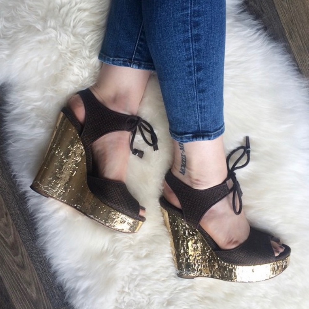 Yves Saint Laurent canvas wedges